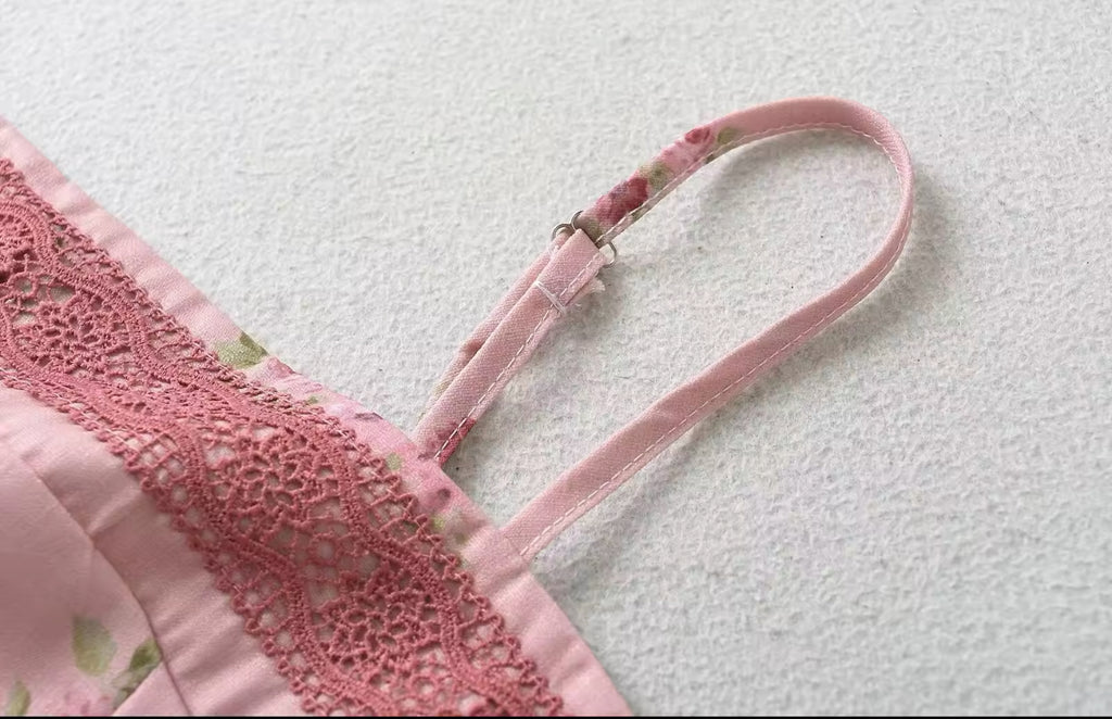 Rose Flutter Cami